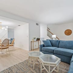 Elegant 3BR Wellington townhome