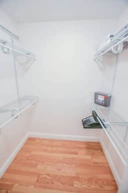 Beautiful 1st floor beach Jupiter condo on canal