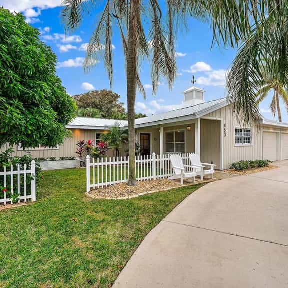 4BR 3.5BA Juno Beach Pool Home - Image 1