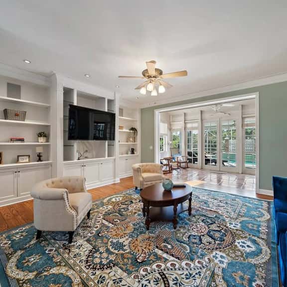 Luxury Wellington Home with a Beautiful Pool - Image 1