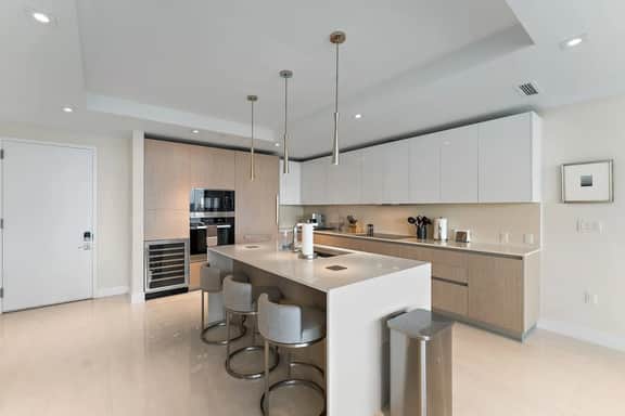 2BR 2BA in a New Amrit Beach Resort Peace Tower