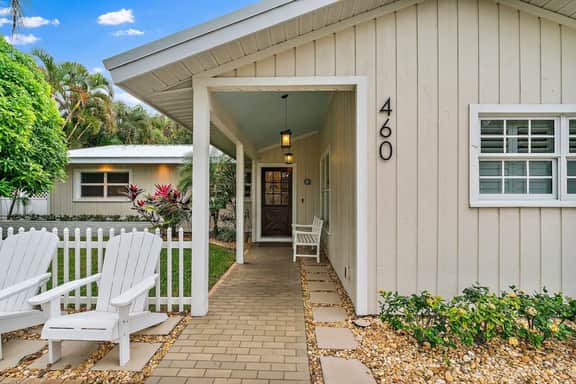 4BR 3.5BA Juno Beach Pool Home