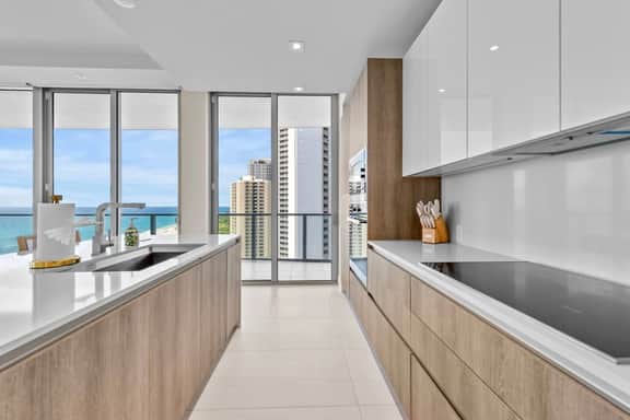 Luxury 2BR Condo in Amrit with ocean view