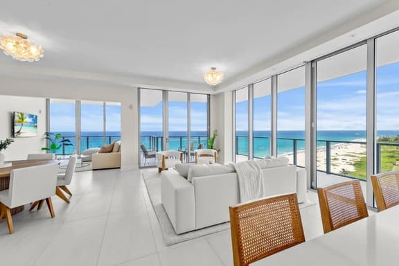 Luxury 2BR Condo in Amrit with ocean view